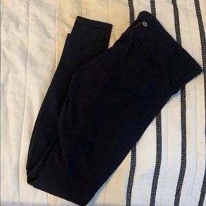 Lulu Wunder Under Leggings